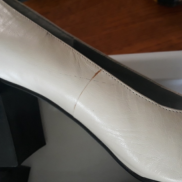 Cream Heels sz 8.5 - Picture 4 of 15